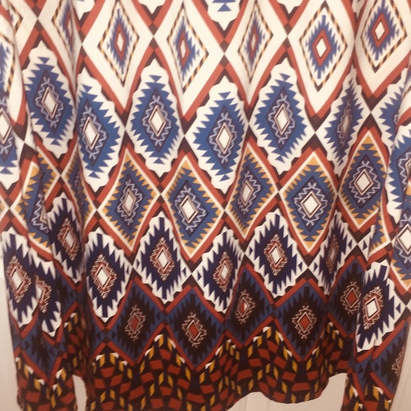 Vibrant Mandala Maxi Skit - Picture 5 of 6